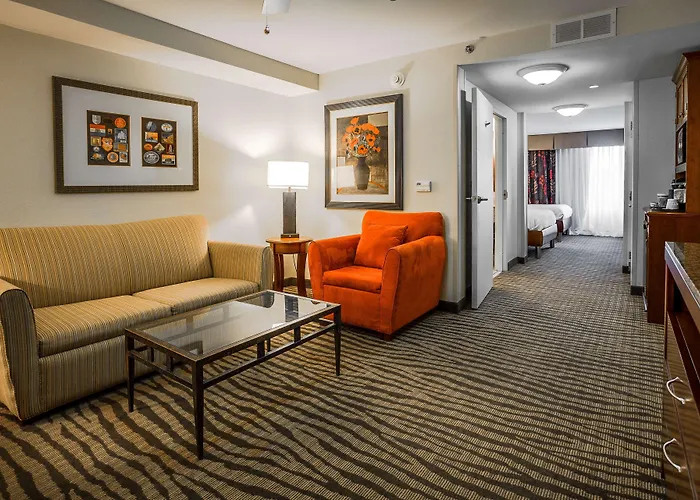 Wyndham Garden Hotel 3*