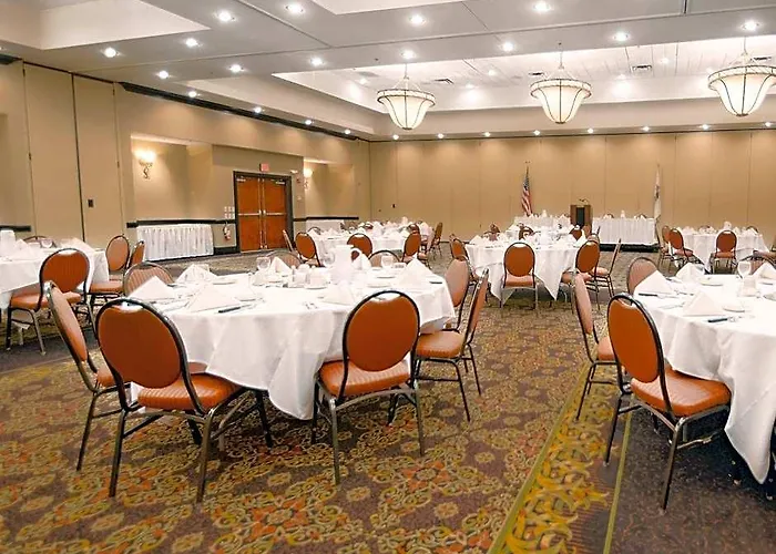Hotel Wyndham Garden 3*